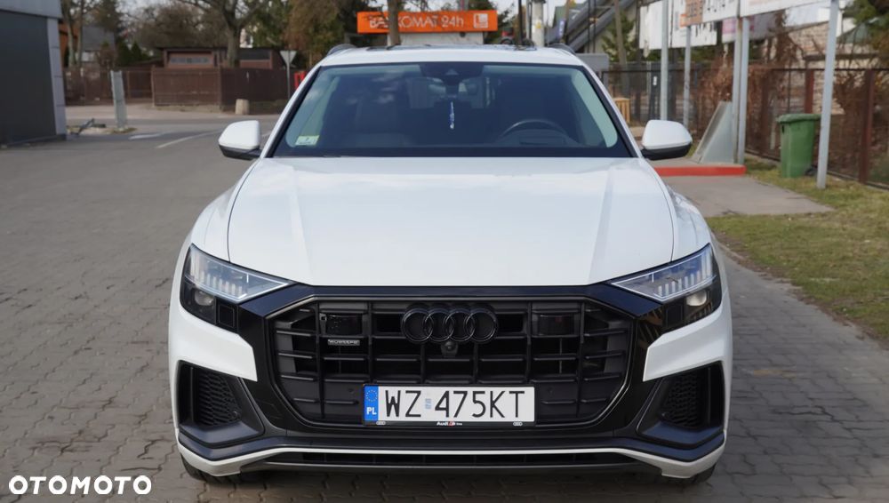 Audi Q8 55 TFSI quattro tiptronic - 3