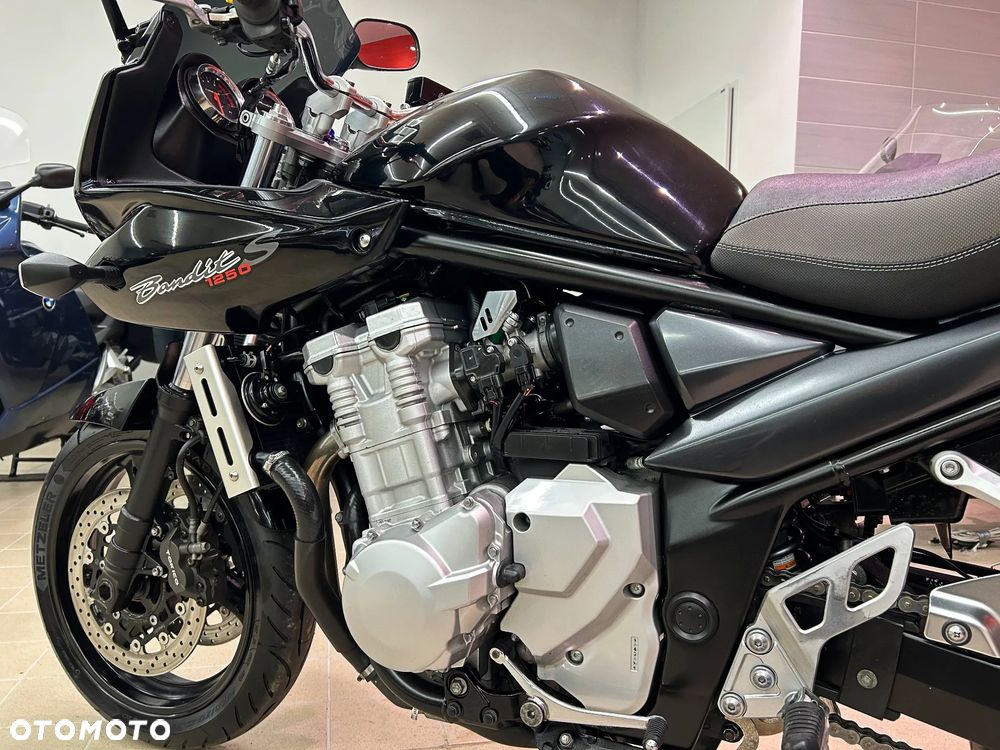 Suzuki Bandit - 18