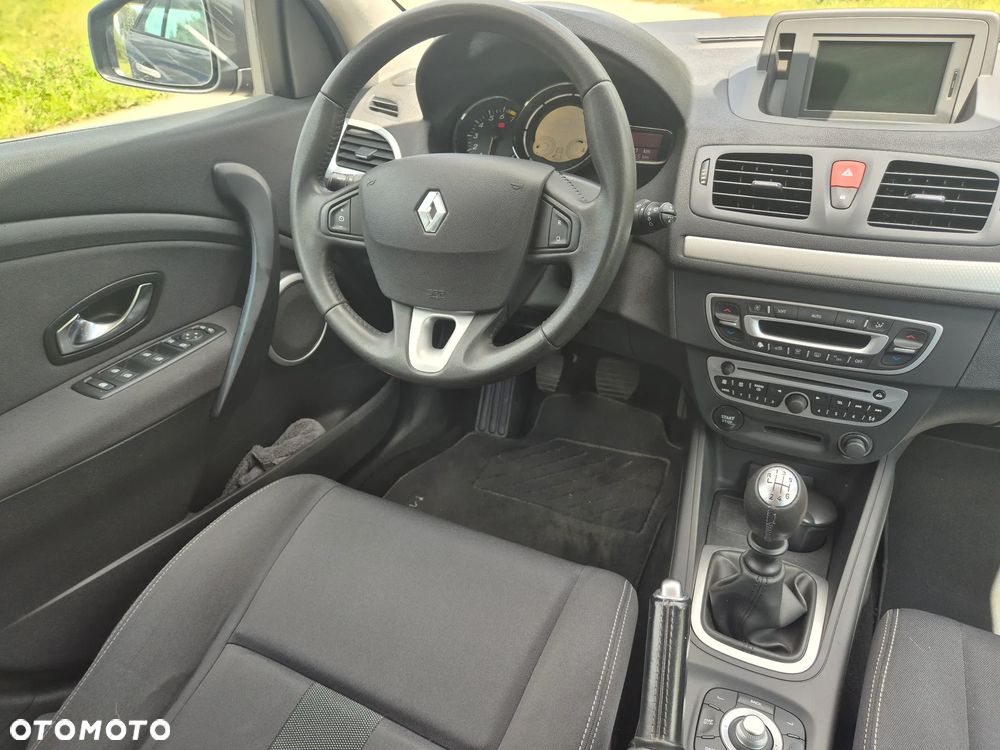 Renault Megane TCe 130 Expression - 9
