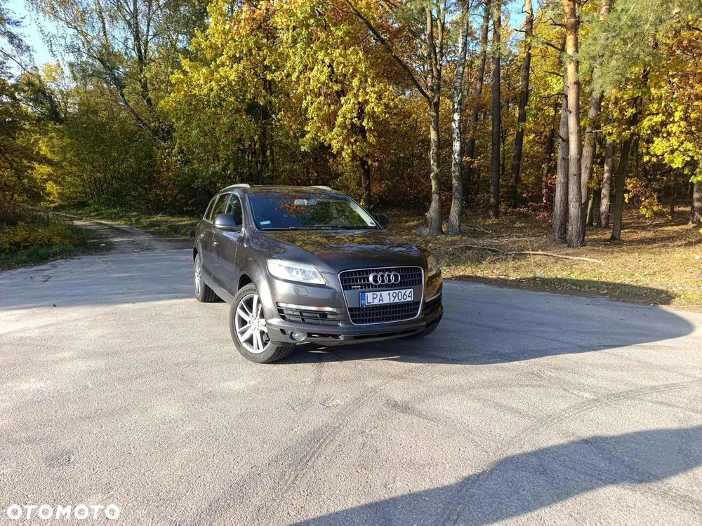 Audi Q7 2007 photo 4