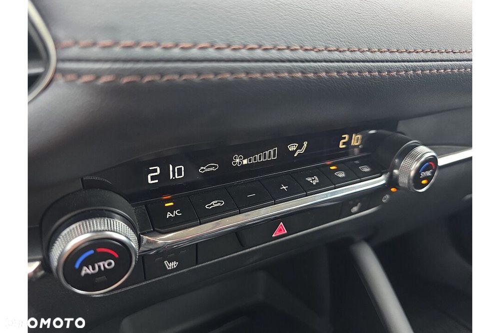 Mazda 3 2.0 mHEV Exclusive Line - 13