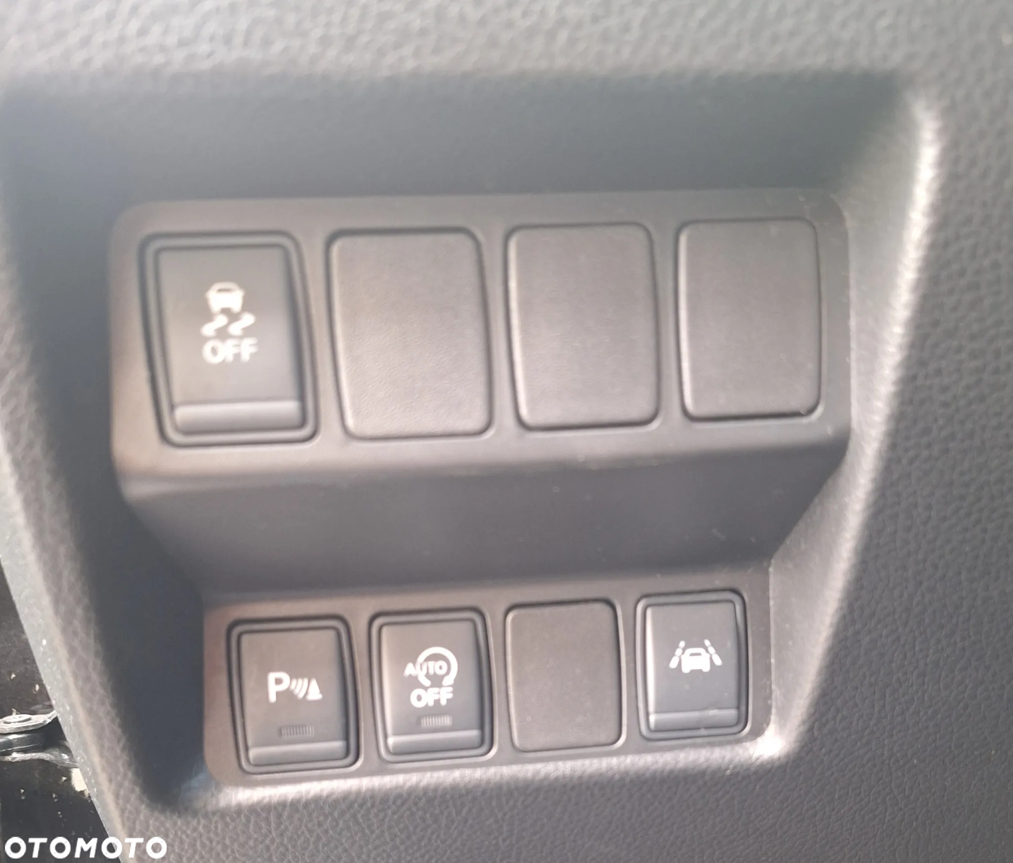 Nissan Qashqai 1.5 dCi Tekna EU6 - 10