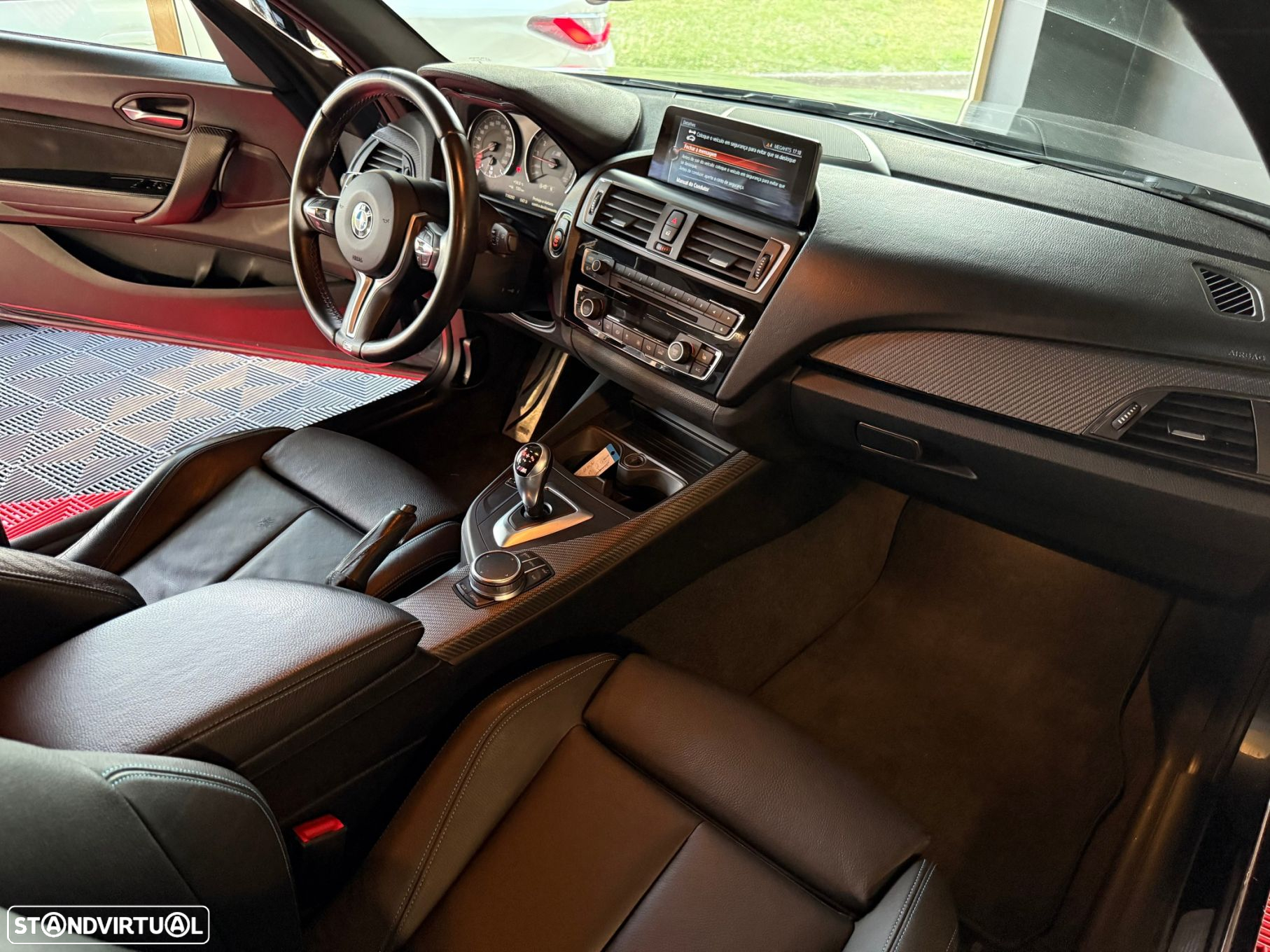 BMW M2 Auto - 32