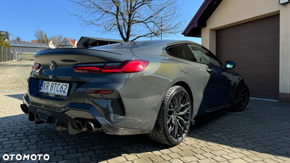 BMW Seria 8 - 2