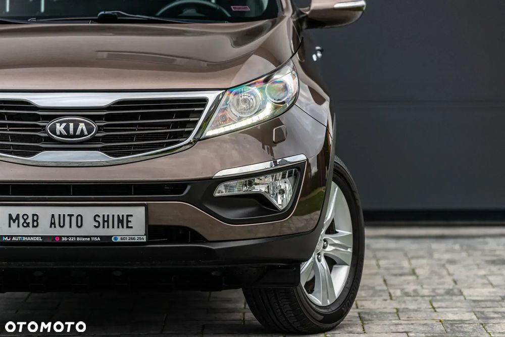 Kia Sportage 2.0 CVVT 4WD Automatik Vision - 11