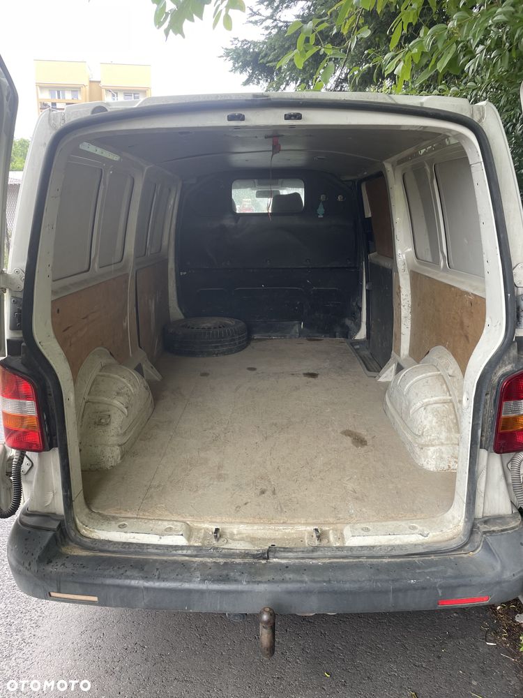 Volkswagen T5 - 4