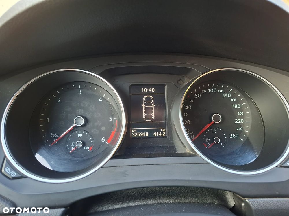 Volkswagen Jetta 2.0 TDI DPF BMT Comfortline - 9