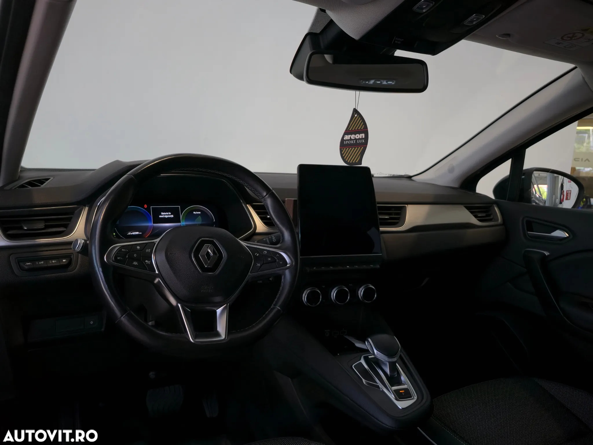 Renault Captur E-Tech Plug-In-Hybrid Intens - 8