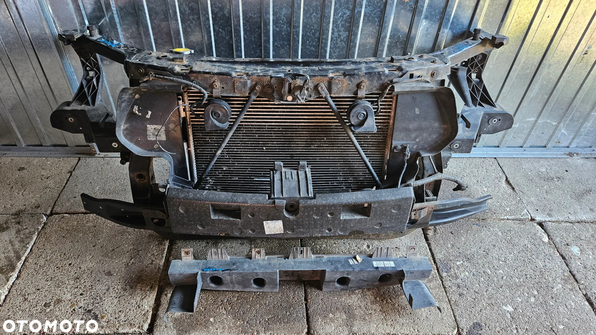 Dodge Durango 2014-2017 3.6 V6 Wzmocnienie czołowe Pas przedni Chłodnice Wentylator - 2
