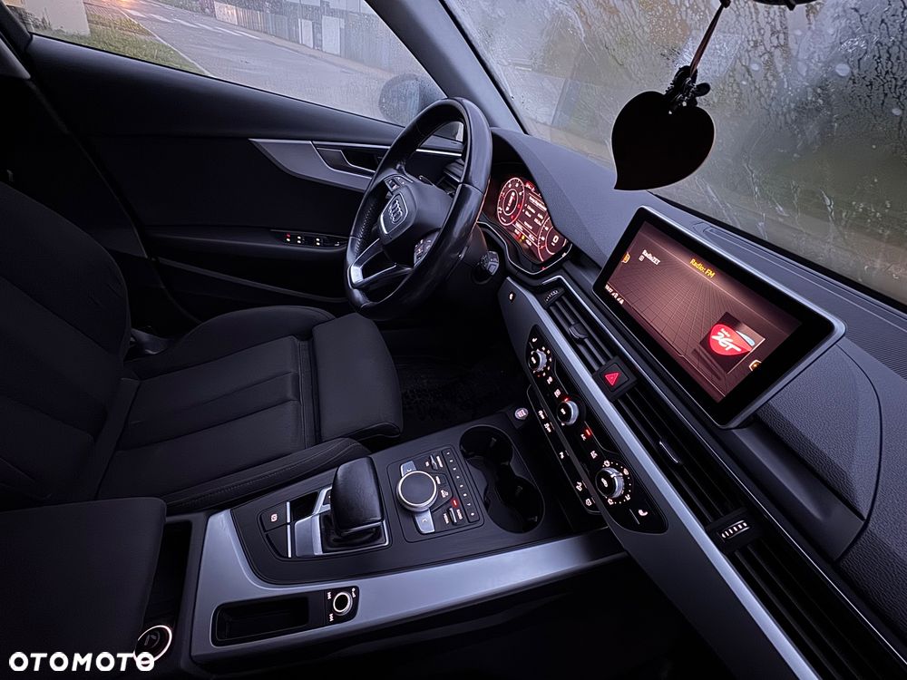 Audi A4 Allroad 2.0 TDI Quattro S tronic - 22