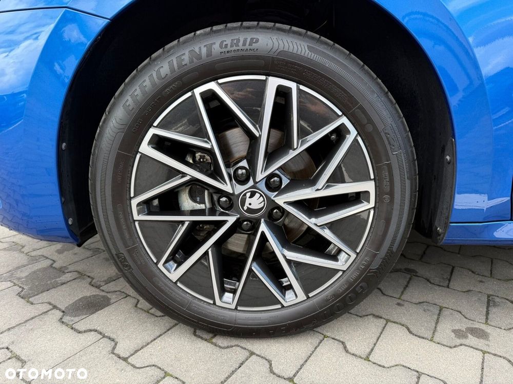 Skoda Octavia 1.5 TSI mHEV Selection DSG - 32