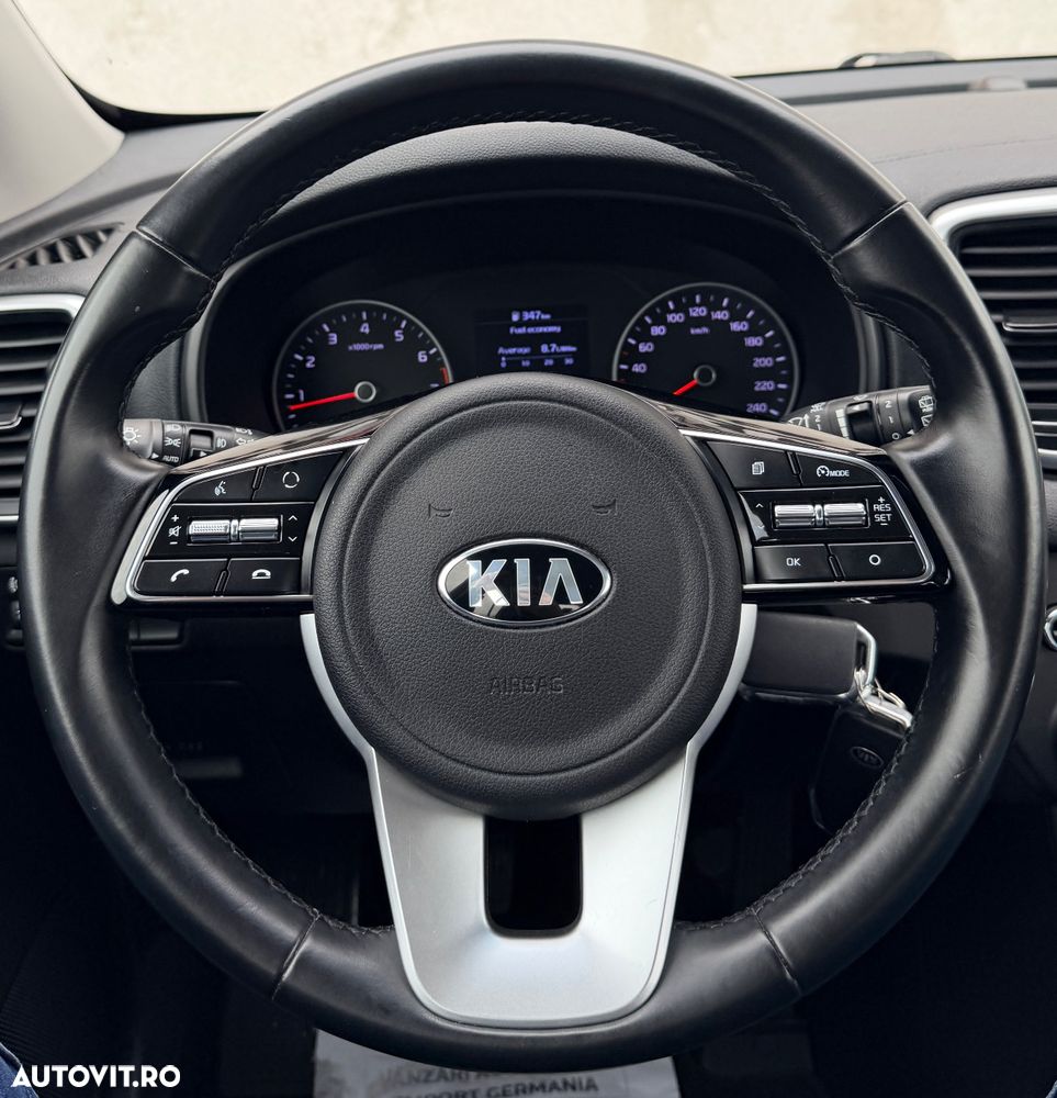 Kia Sportage 1.6 GDI 2WD Dream-Team Edition - 30