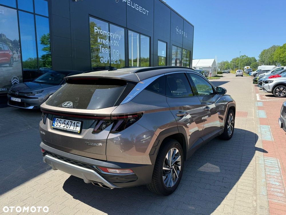 Hyundai Tucson - 4