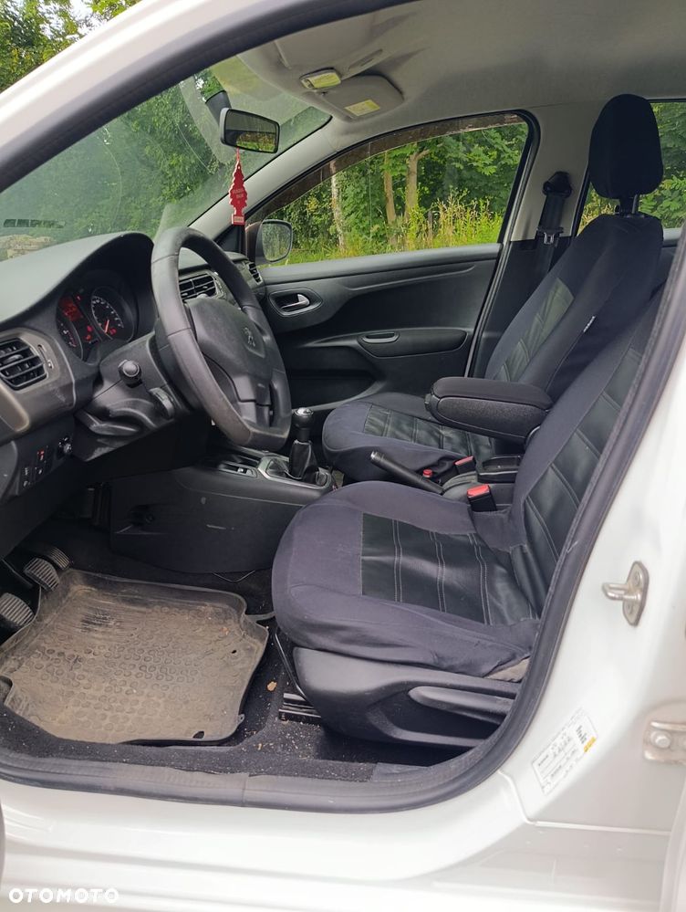 Peugeot 301 1.6 VTi Active EU6 - 11