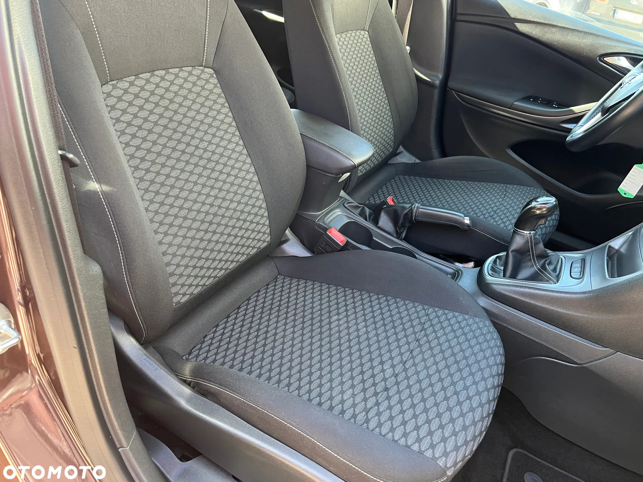 Opel Astra 1.6 D (CDTI) Edition - 38