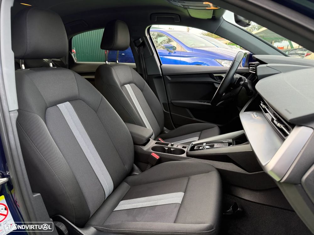 Audi A3 Limousine 30 TFSI S line S tronic - 28