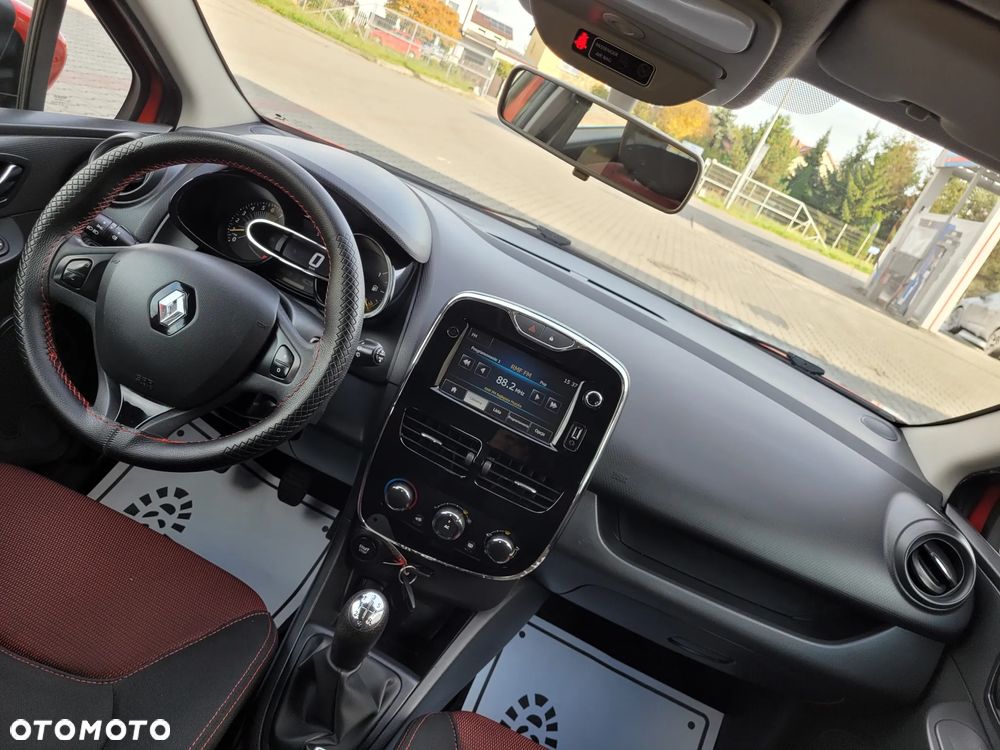Renault Clio 1.2 16V 75 Collection - 23