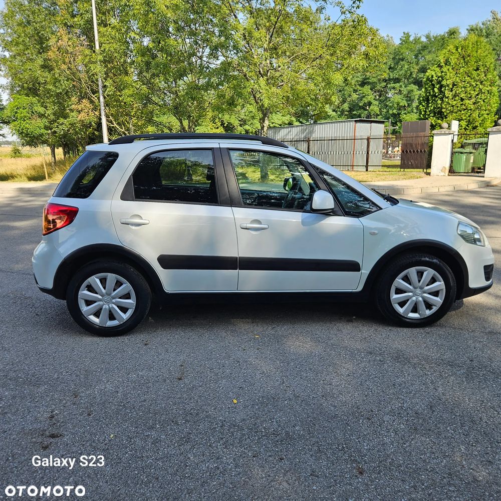 Suzuki SX4 1.6 VVT 4x2 Comfort - 8
