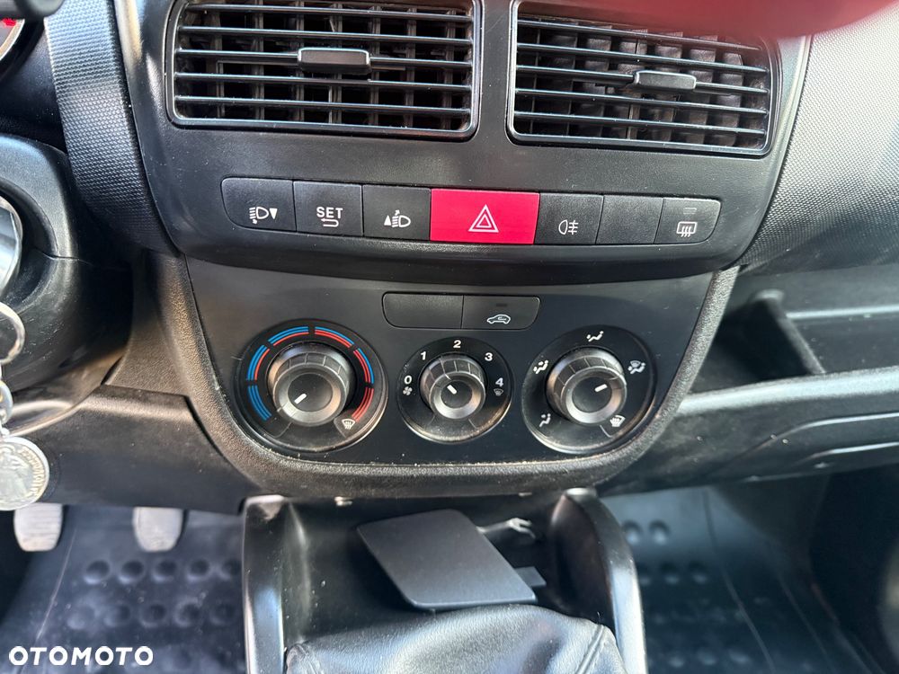 Opel Combo - 15