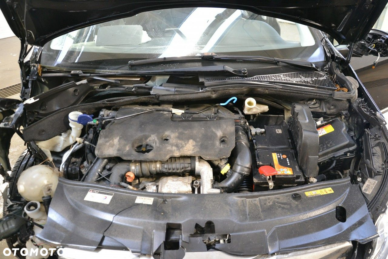 Peugeot 2008 - 24