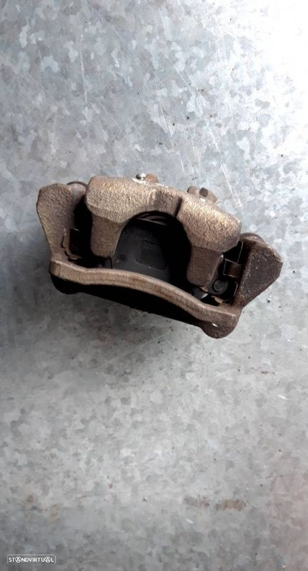 Pinça Tras Direita Toyota Corolla (_E12_) - 2