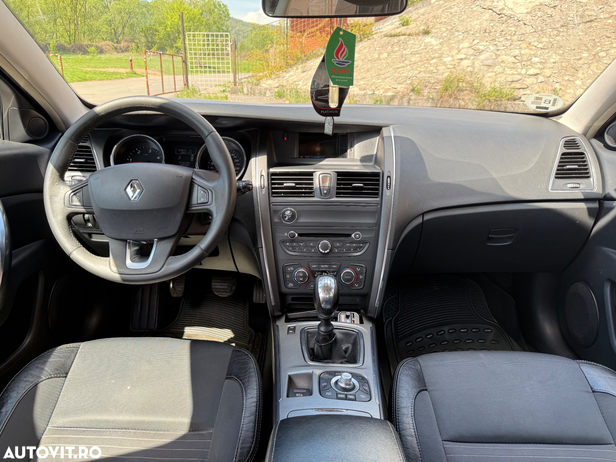Renault Latitude - 5