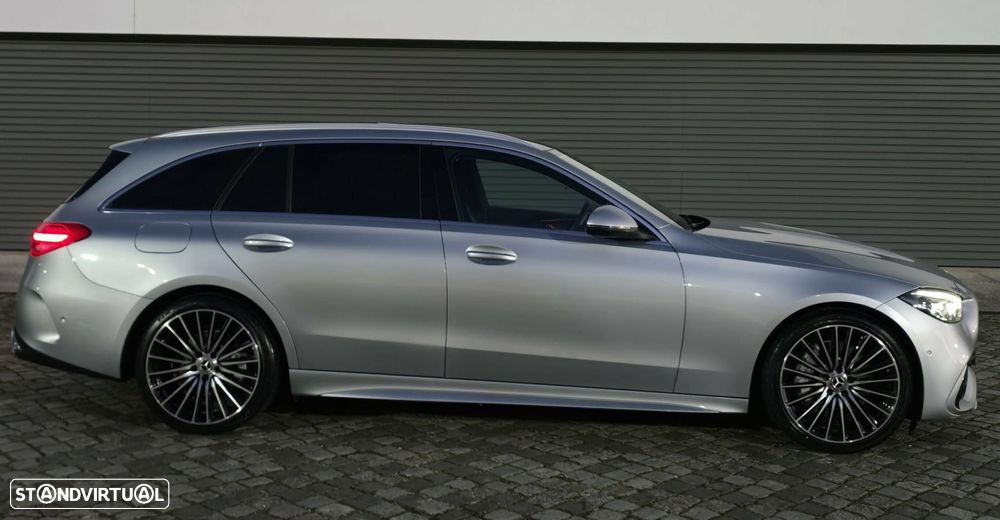 Mercedes-Benz C 220 d AMG Line - 4