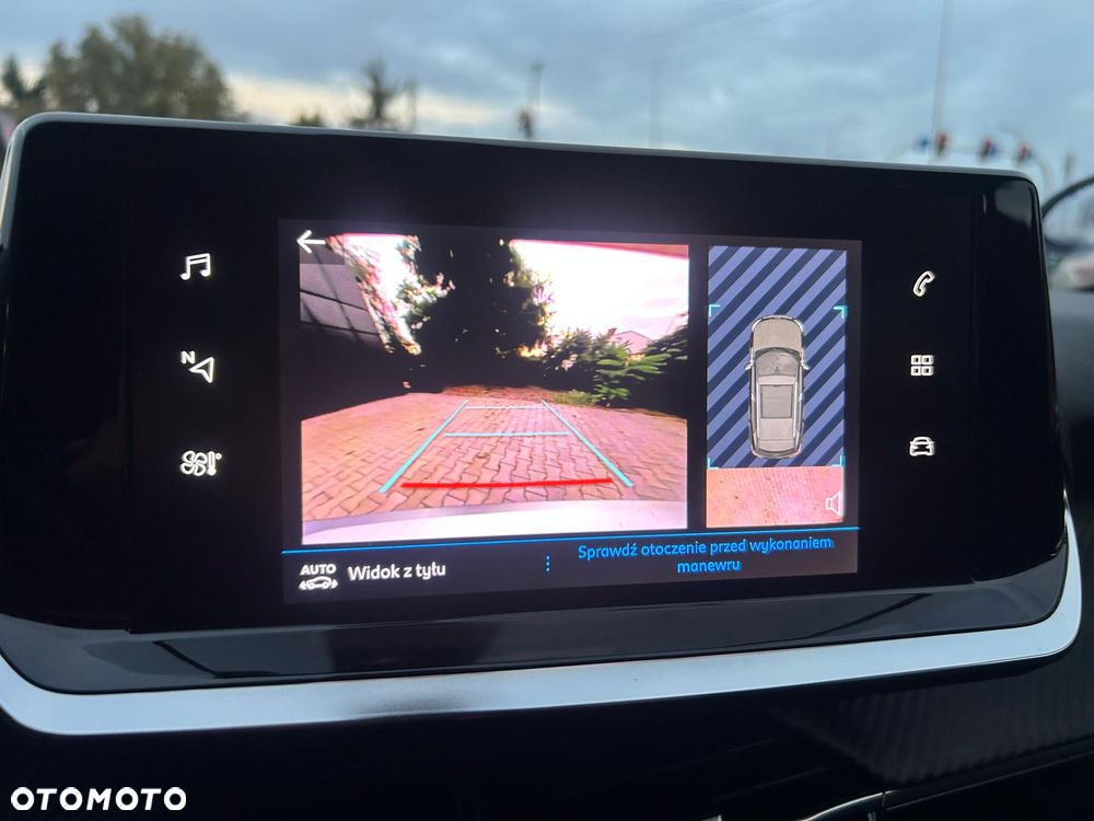 Peugeot 2008 1.2 Pure Tech GPF Active S&S - 32