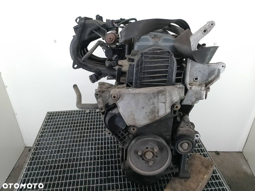 SILNIK CITROEN C3 I KFV 1.4 i 8V - 8