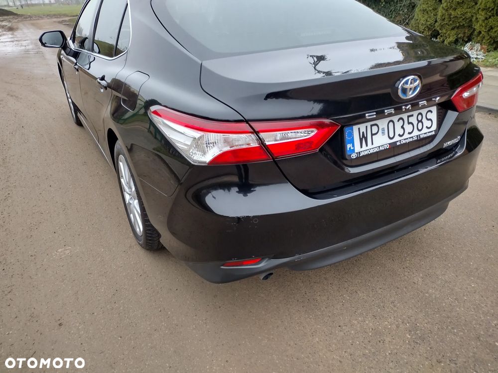 Toyota Camry 2.5 Hybrid Comfort CVT - 14