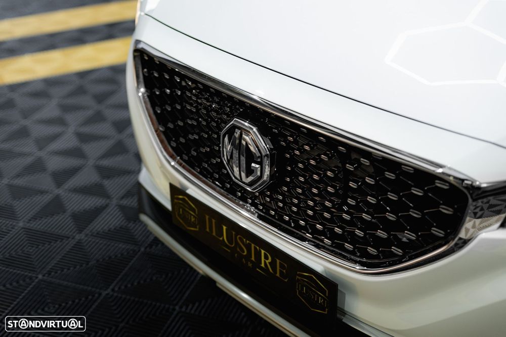 MG ZS EV 44.5 kWh Luxury - 19