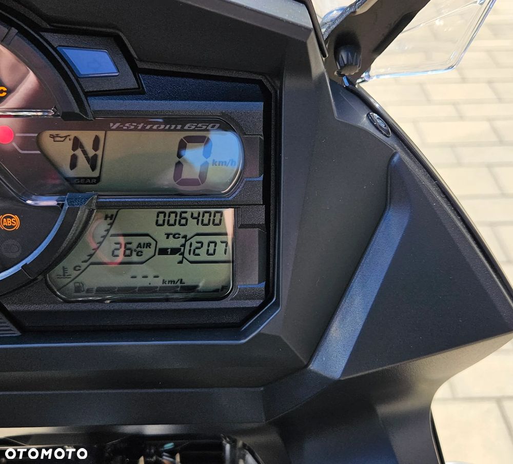 Suzuki DL - 3
