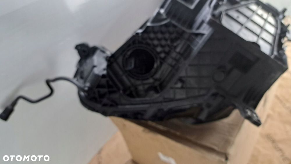 REFLEKTOR FULL LED AUDI Q3 83A 83F 2019-2023 ORYGINAŁ OE - 8