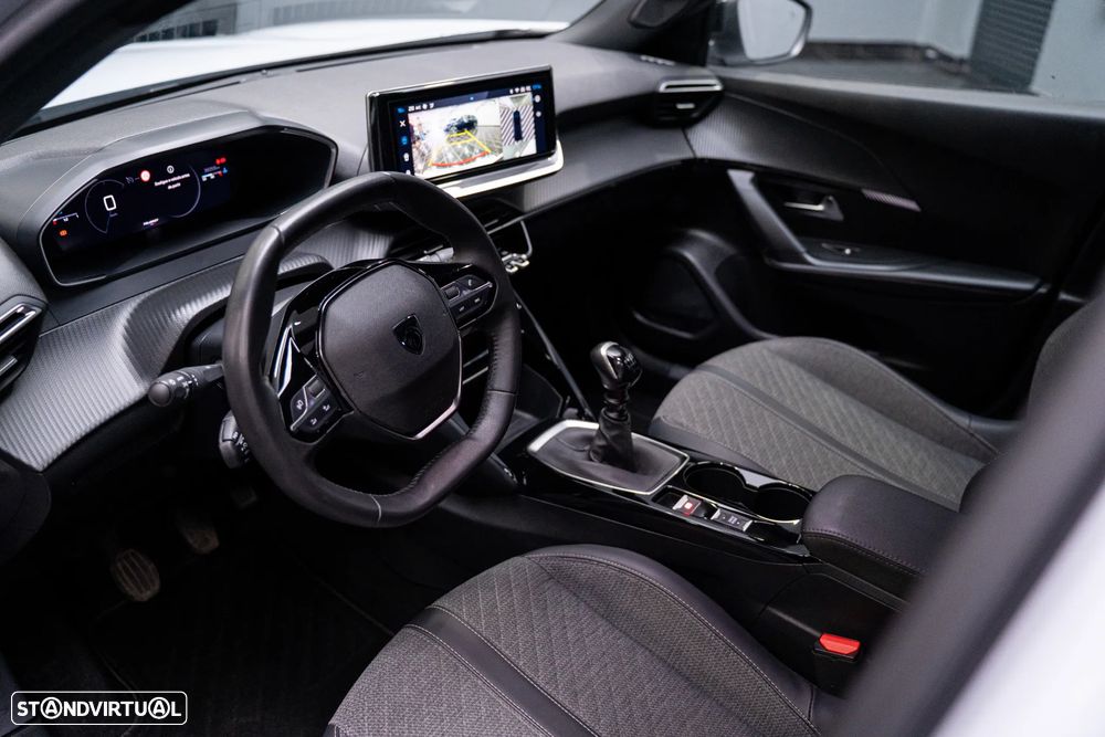 Peugeot 2008 PureTech 100 Allure - 11