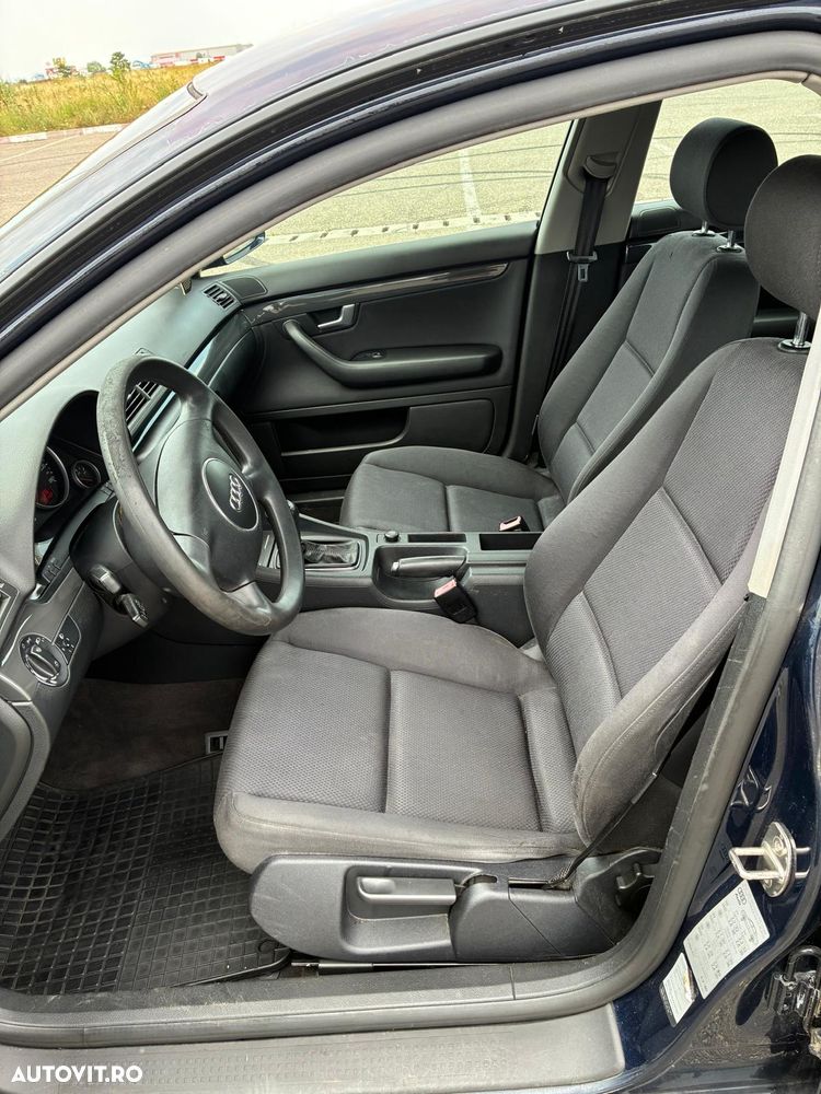 Audi A4 Limuzina - 5