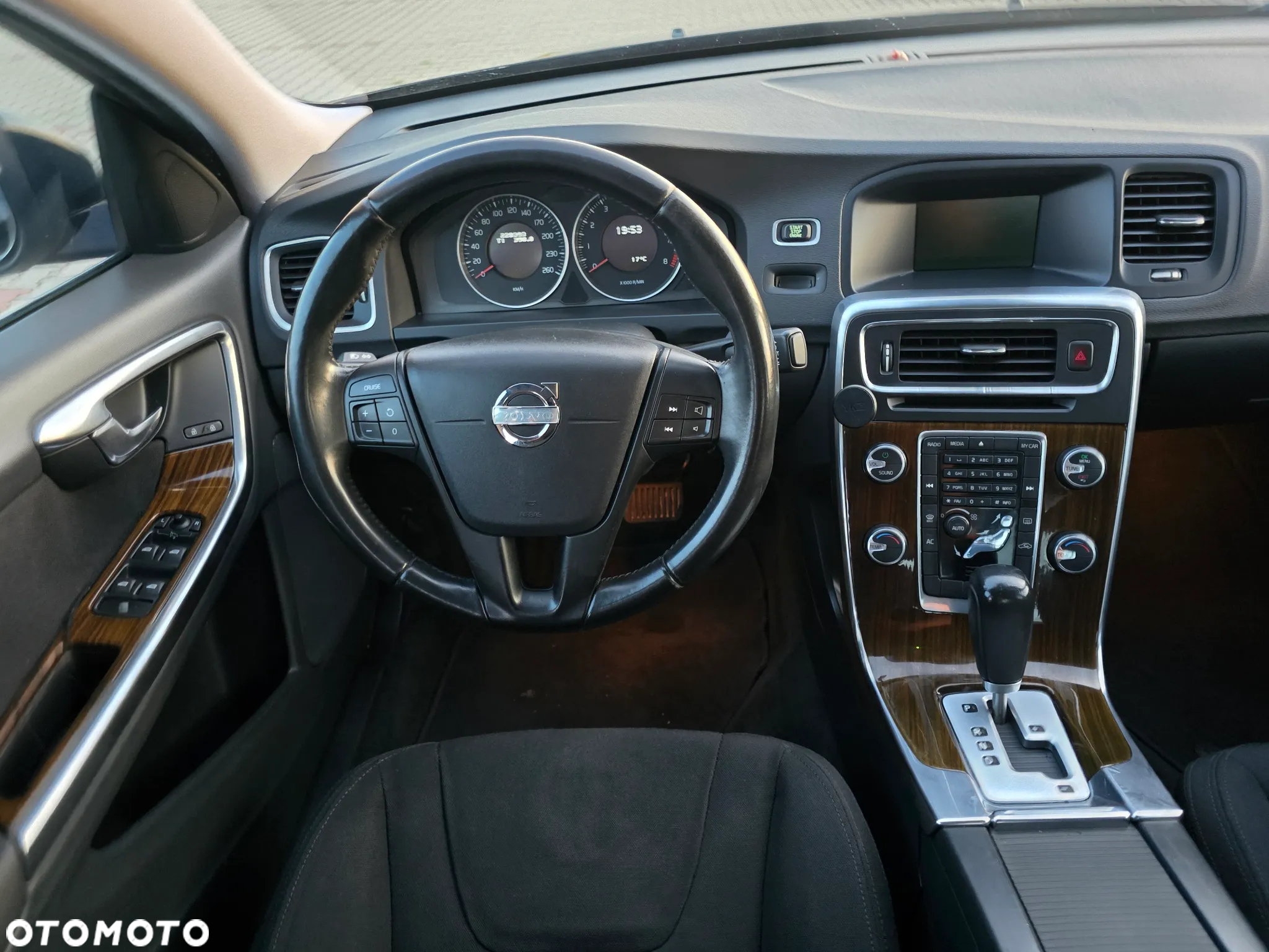 Volvo S60 - 17
