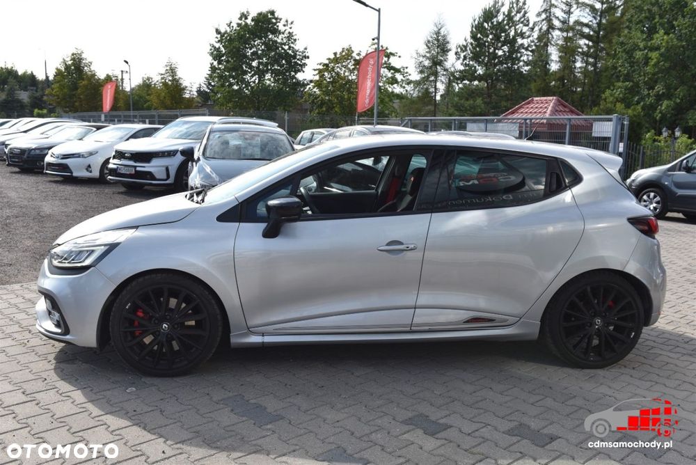 Renault Clio TCe 220 EDC R.S Trophy - 9