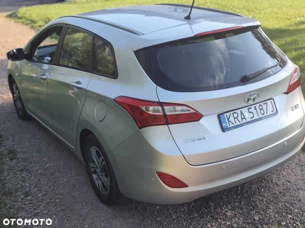 Hyundai i30 1.6 CRDi Comfort - 9