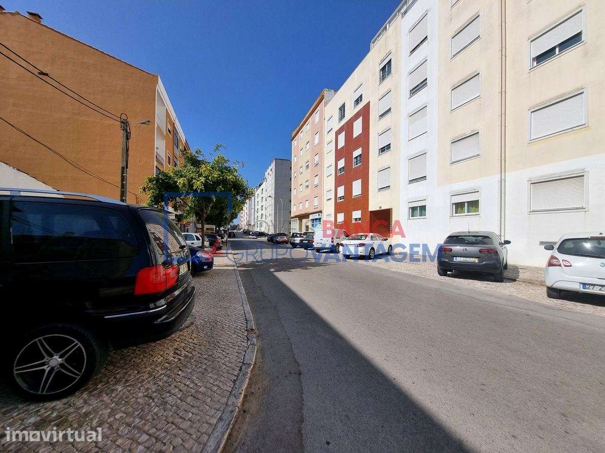 Apartamento T3 à venda em Setúbal - Grande imagem: 2/11