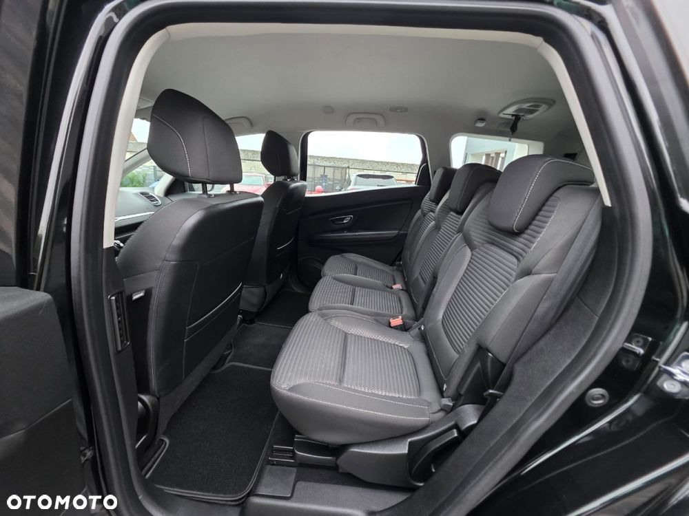 Renault Grand Scenic - 18