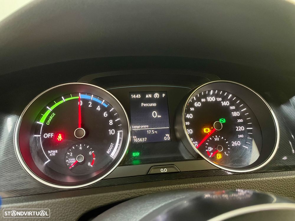 VW Golf 1.4 GTE Plug-In-Hybrid DSG - 25