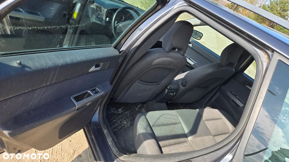 Volvo V50 1.8 Momentum - 11