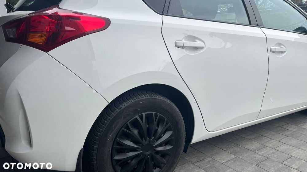 Toyota Auris 1.33 VVT-i Active - 5