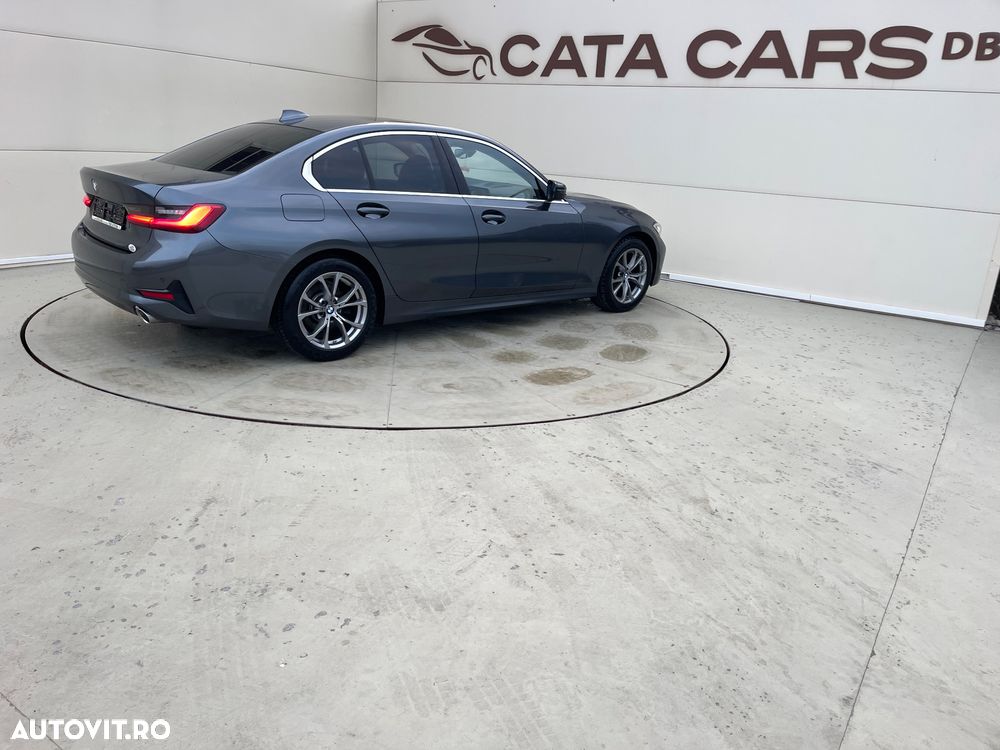 BMW Seria 3 320d AT MHEV - 13