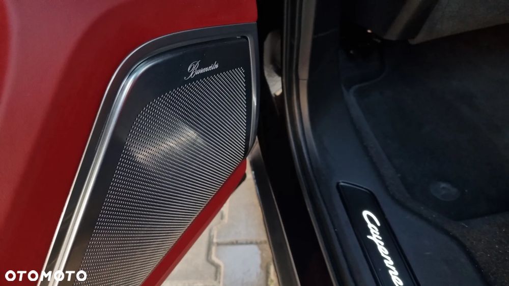 Porsche Cayenne - 27