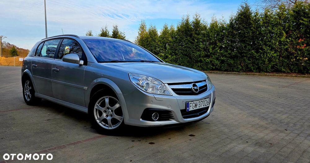 Opel Signum 1.9 CDTI Edition Plus - 1