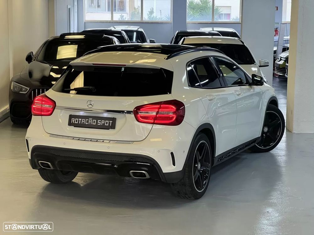 Mercedes-Benz GLA 200 d AMG Line - 3