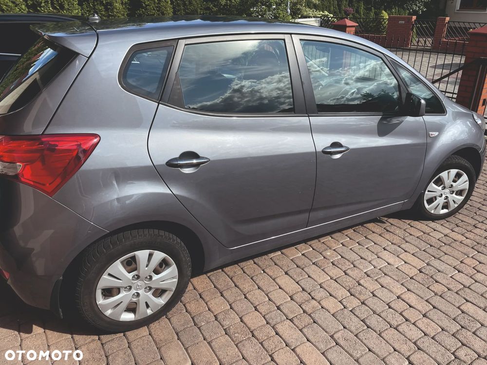 Hyundai ix20 - 4