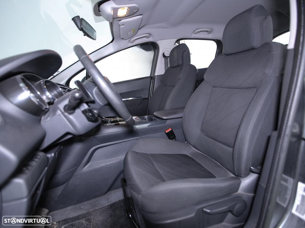 Peugeot 3008 1.6 e-HDi Active 2-Tronic - 3