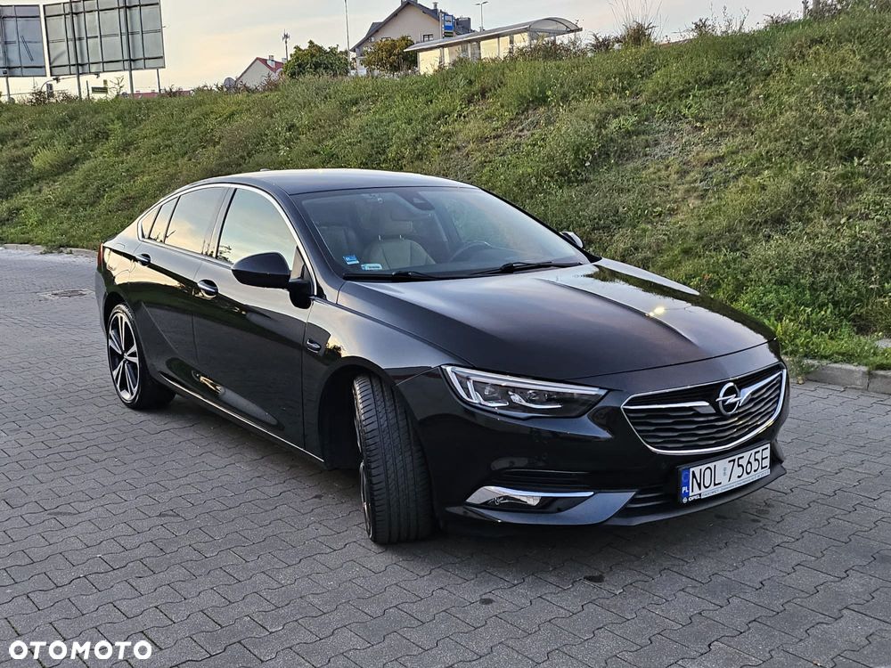 Opel Insignia 2.0 T 4x4 Innovation S&S - 3
